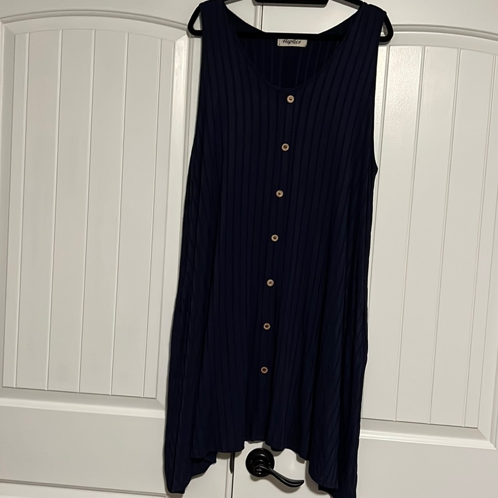 Dark blue HAPTICS dress WITH POCKETS! Never worn or washed